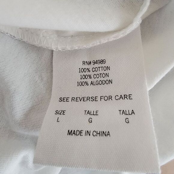 5th & Ocean Women's NWT Oregon Ducks Foil t-shirt large - Picture 6 of 7